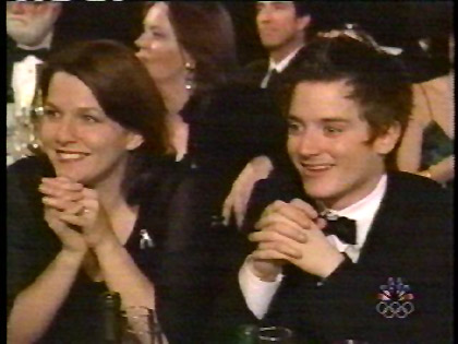 Golden Globes 2001: elijah3.jpg